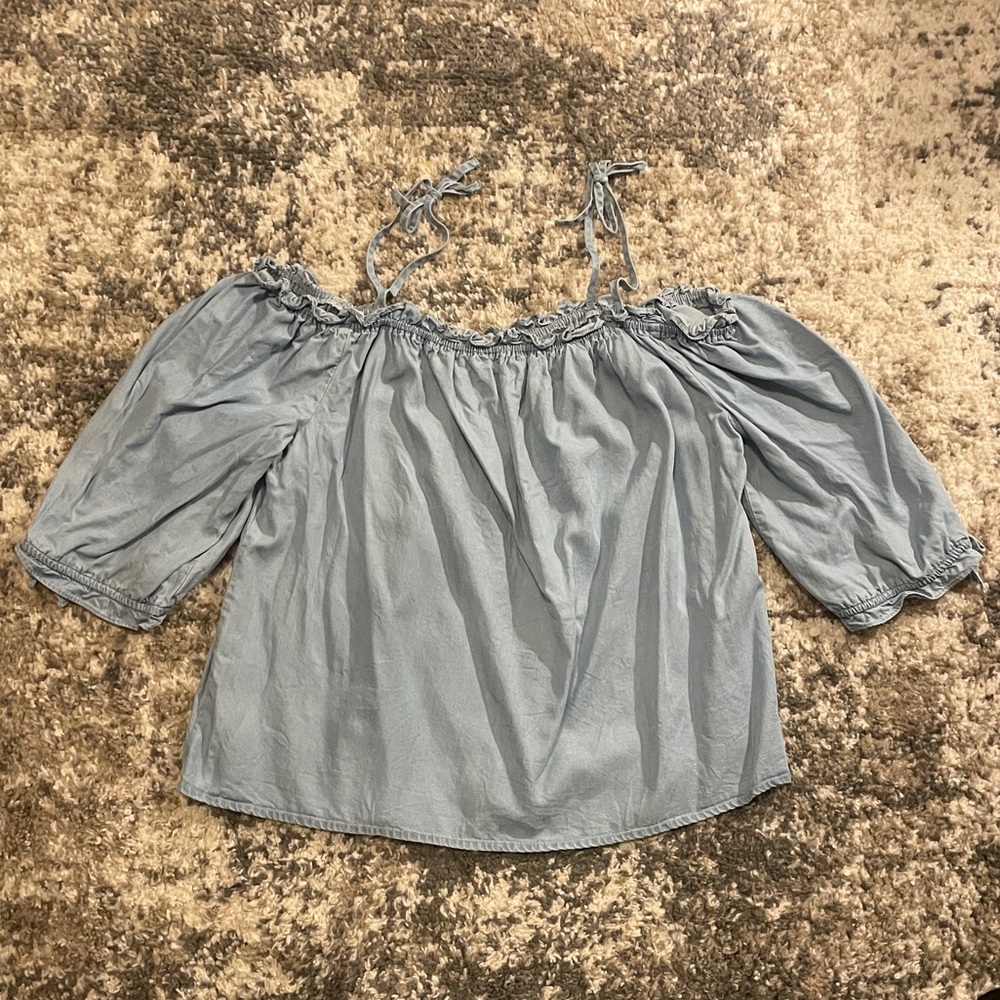 a.n.a. Cold Shoulder Shirt!